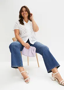 Moderiktig blus med hålbroderi, bonprix