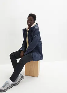 Regnjacka med teddyfoder gjord av ett vattentätt material, bonprix