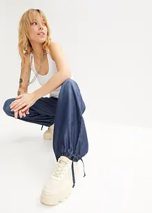 Wide Leg Jeans i böljande lyocell, bonprix