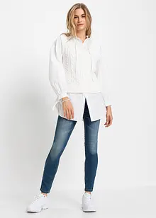 Korta tajta stuprörsjeans med medelhög midja, bonprix