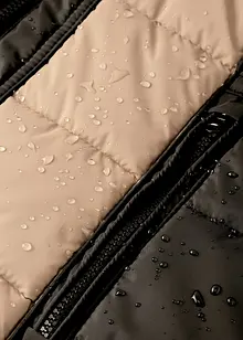 Vattenavvisande kort kappa med fuskpäls, bonprix