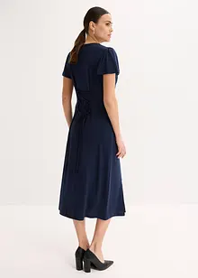 Trikåklänning med slits, bonprix