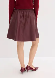 Kort kjol av skinnimitation, bonprix