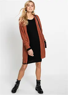 Stickad klänning med avslappnad passform, bonprix