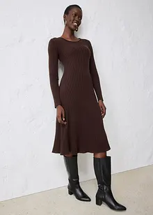 Stickad klänning i merinoull, bonprix