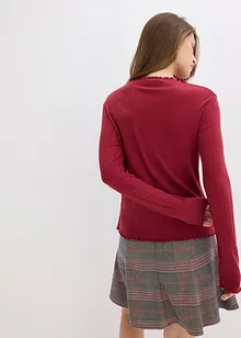 Ribbstickad topp med figurnära passform, bonprix