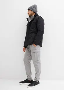 Vattentät funktionsjacka med huva i kragen och axelklaffar, bonprix