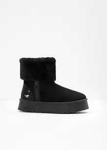 Känga med platåsula från Mustang, Mustang