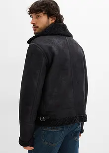 Kort jacka i skinnimitation med teddyfoder, bonprix