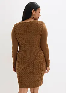 Figursydd stickad klänning med flätstickning, bonprix