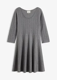 Stickad klänning i följsam viskosmix, bonprix