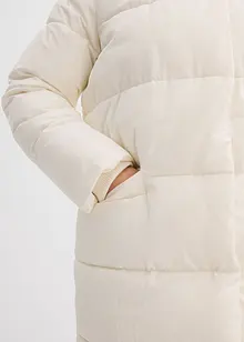 Vadderad oversizekappa, bonprix