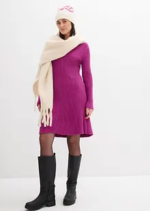 Stickad miniklänning av mjuk viskosmix, bonprix