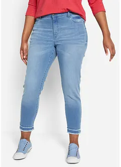 Supermjuka jeans i 7/8-längd, bonprix