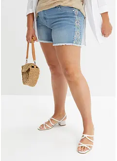 Jeansshorts med medelhög midja, bonprix