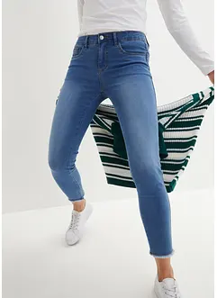 Korta formande stuprörsjeans med medelhög midja, bonprix