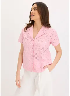 Moderiktig blus med hålbroderi, bonprix