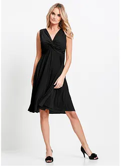 Trikåklänning med V-ringning, bonprix