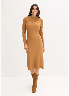 Stickad klänning i följsam viskosmix, bonprix