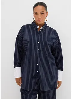 Kritstrecksrandig blus av viskosmix, bonprix