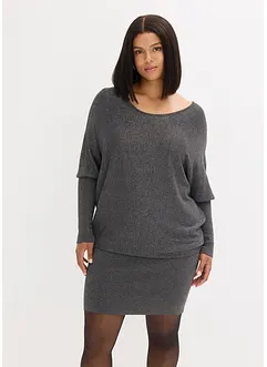 Stickad klänning i mjuk viskosmix, bonprix