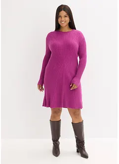 Stickad miniklänning av mjuk viskosmix, bonprix