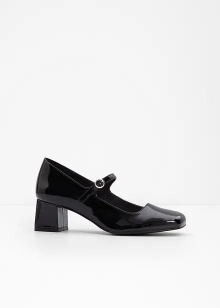 Pumps med remmar
