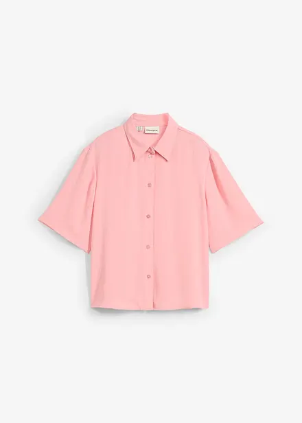 Blus av lätt kräpp i fyrkantig modell