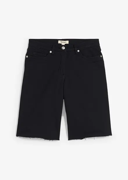 Shorts med råa benöppningar