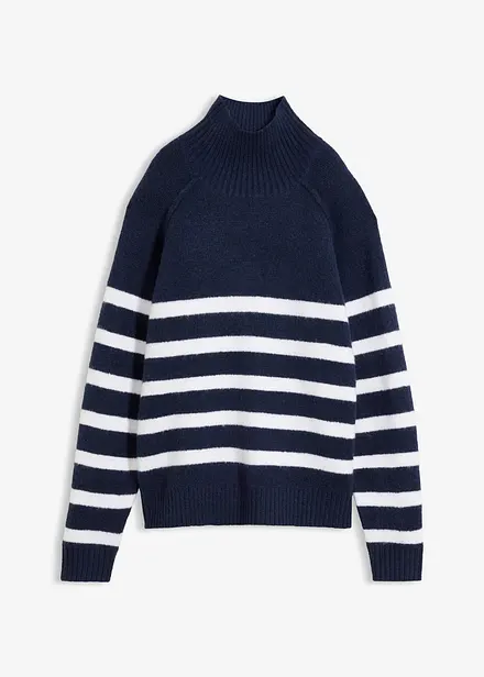 Stickad polotr&ouml;ja i ledig modell
