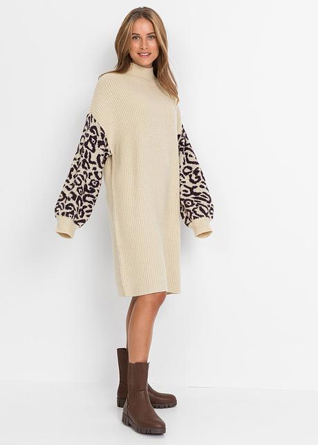 Avslappnad klänning med leopardrandigt slag main image 0