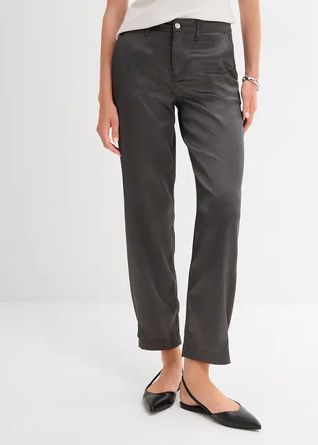 Byxa i barrel-modell av satin med mjukt fall, bonprix