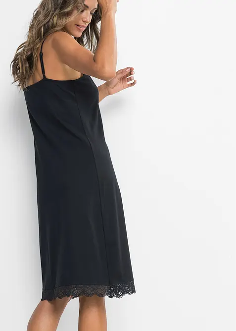 Kort nattlinne med ljuvlig spets, bonprix