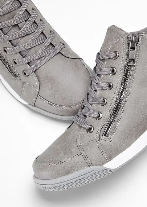 Sneakers med h&ouml;ga skaft och dragkedja, bonprix
