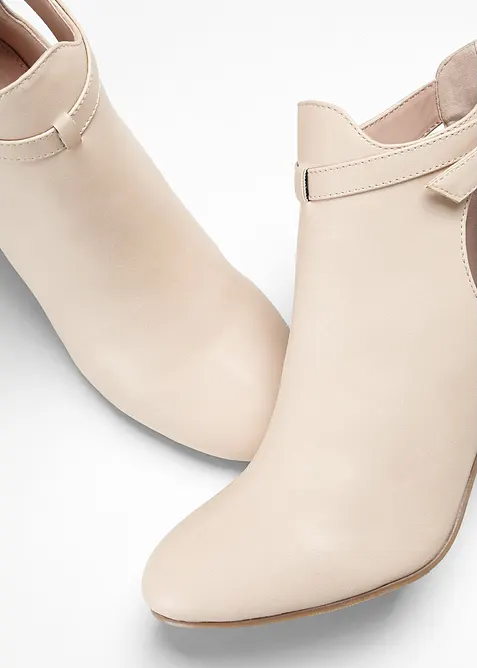 Stövlett med cut-out, bonprix