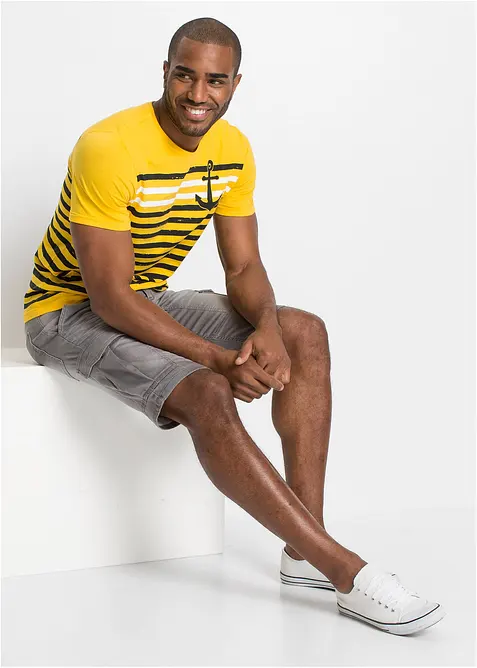 Jeansshorts i trikå, Regular Fit, bonprix