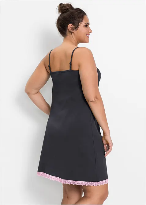 Kort nattlinne med diskret spets, bonprix