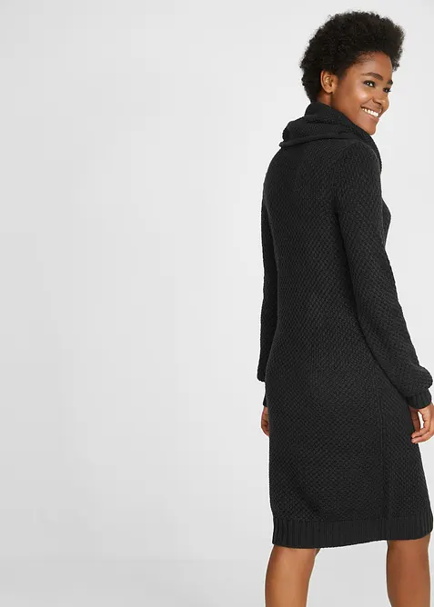 Stickad kl&auml;nning med sjalkrage, bonprix