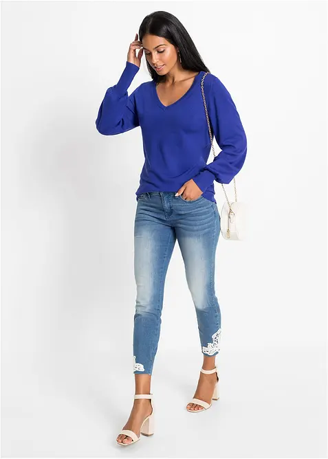 Finstickad tröja med hållbar viskos, bonprix