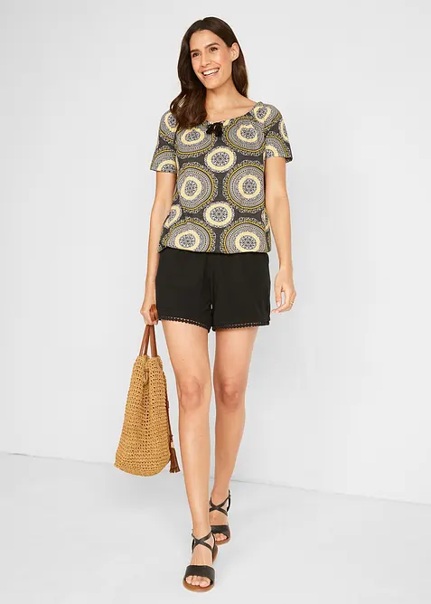 Jerseyshorts med bekväm midja och spets, bonprix