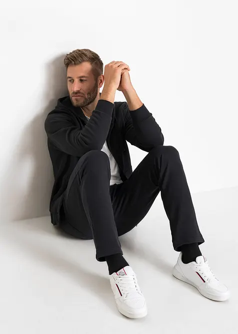 Joggingbyxa med praktiska dragkedjefickor, bonprix