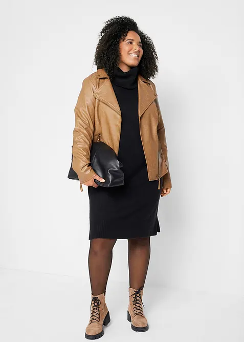 Stickad oversizeklänning med polokrage, bonprix