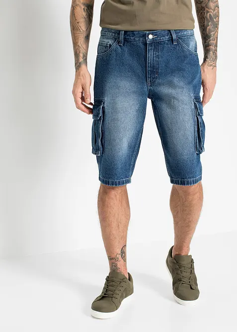 Jeansshorts med cargofickor, Relaxed Fit, bonprix