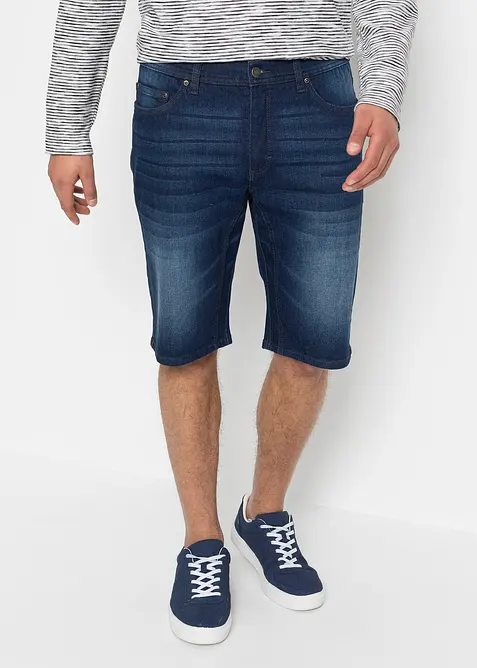 Stretchiga jeansshorts med f&ouml;rst&auml;rkt gren, normal passform, bonprix