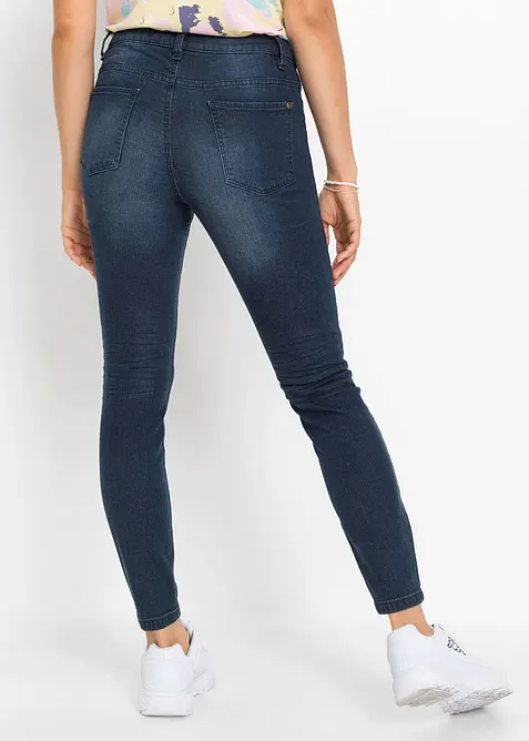 Korta tajta stuprörsjeans med medelhög midja, bonprix