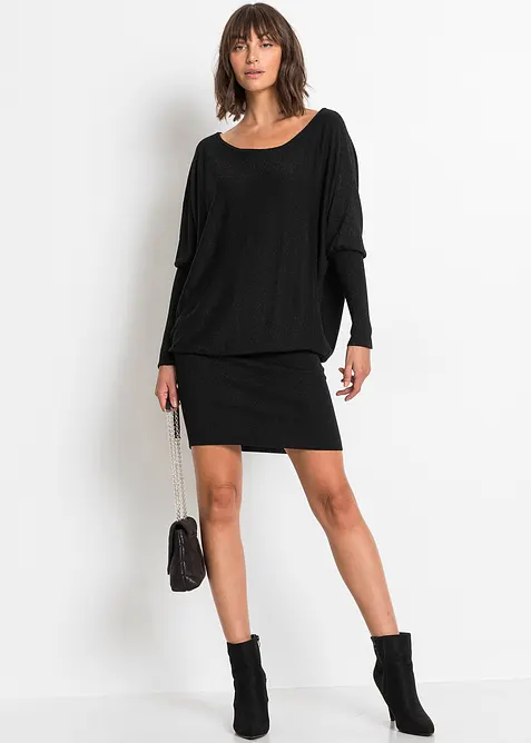 Stickad klänning i mjuk viskosmix, bonprix