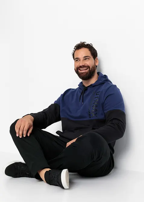 Stretchig dra på-byxa, normal passform, raka ben, bonprix