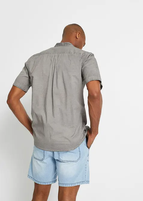 Kort&auml;rmad skjorta med tv&auml;ttad look, bonprix