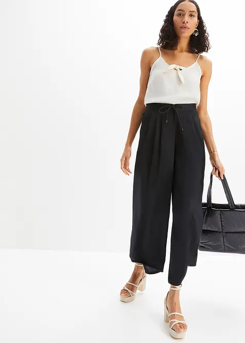 Culotter i följsam satin, bonprix