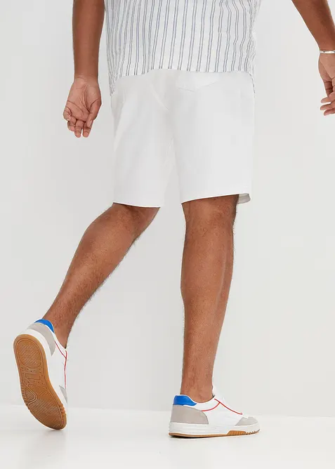 Stretchiga shorts, Classic FIt, bonprix